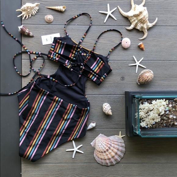 🔥RVCA🔥 - Picture 7 of 8